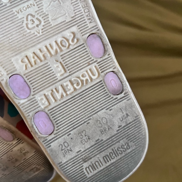 Mini Melissa - Picture 5 of 6